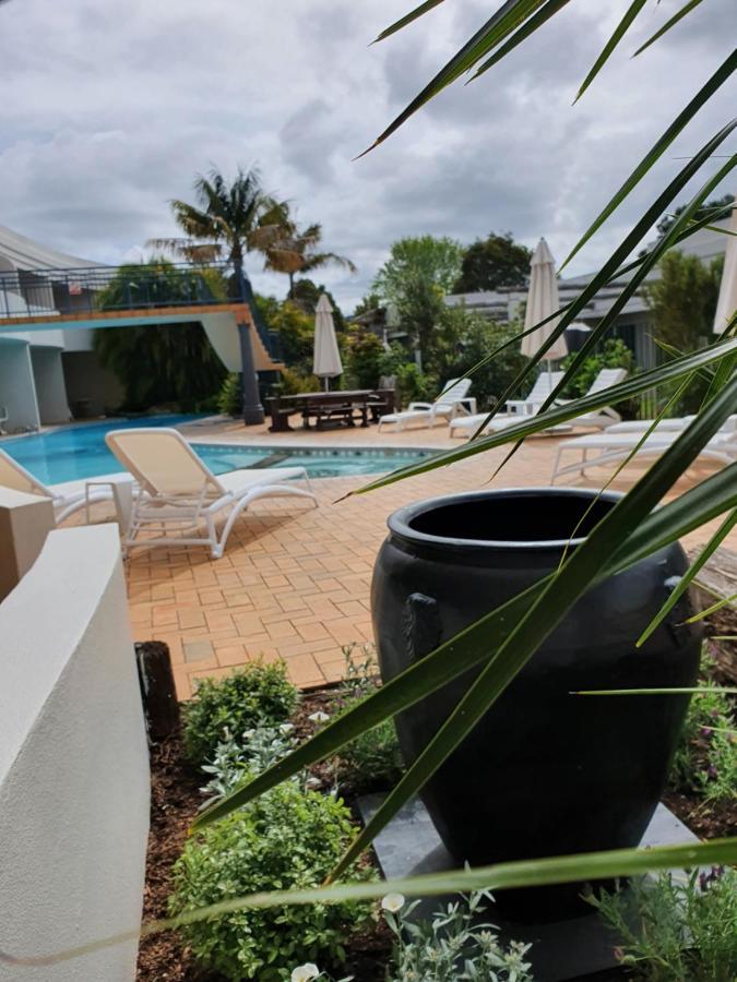 Breakers Motel Whangamata Eksteriør billede