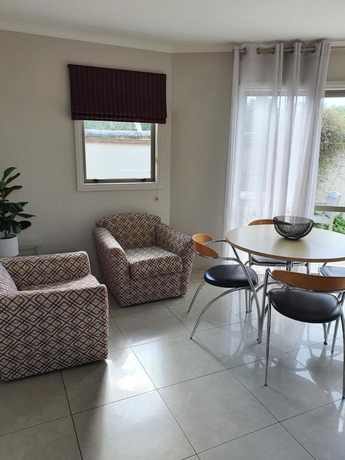Breakers Motel Whangamata Eksteriør billede