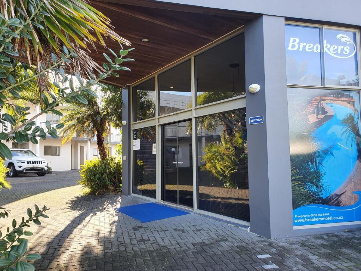 Breakers Motel Whangamata Eksteriør billede