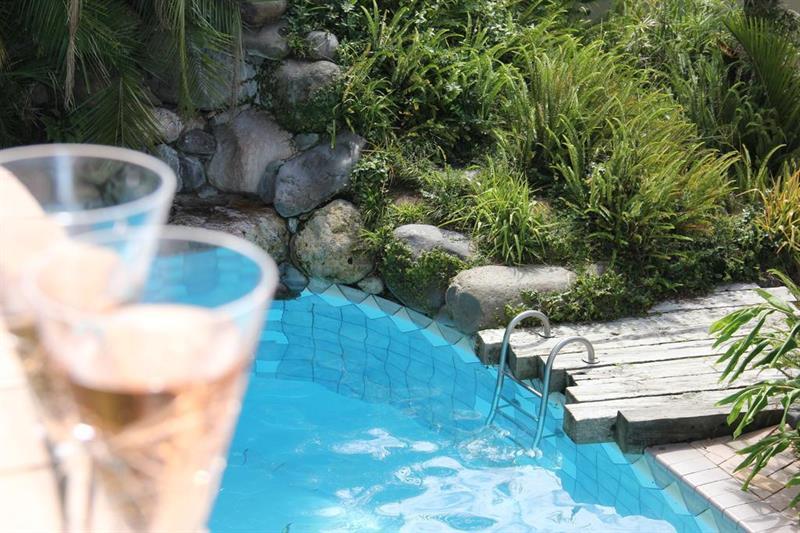 Breakers Motel Whangamata Eksteriør billede